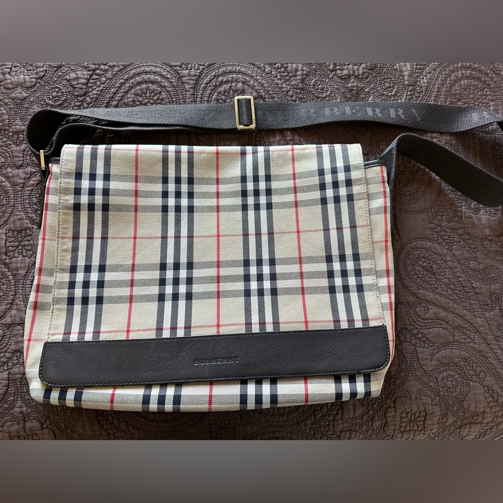 Burberry Shoulder bag